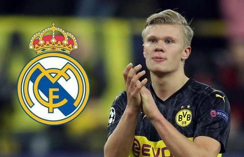 多特4-0十人黄潜，吉拉西双响，阿德耶米、斯文松建功，法比奥-席尔瓦失点（十人黄潜遭多特4-0横扫：吉拉西梅开二度，阿德耶米、斯文松破门，法比奥-席尔瓦点球失手）