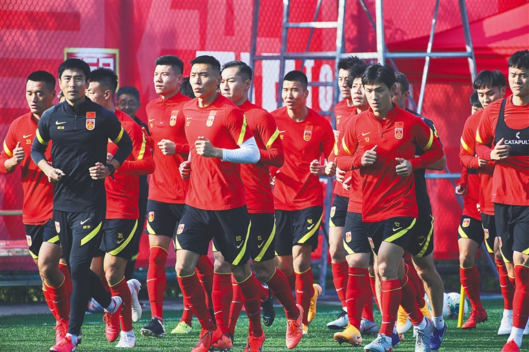 皇家马德里的“姆巴佩依赖”现象（皇马对姆巴佩的过度依赖）