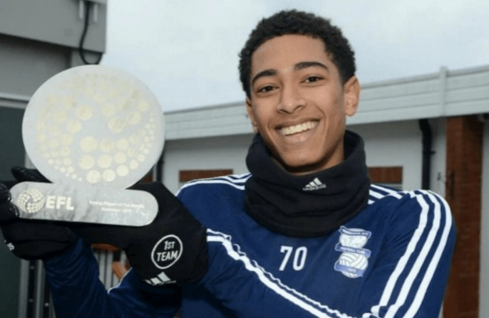 篮球位置五大角色详解（篮球五大位置角色全解析）