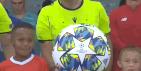 103秒！维尼修斯被取消的点球，创欧冠使用VAR以来最快