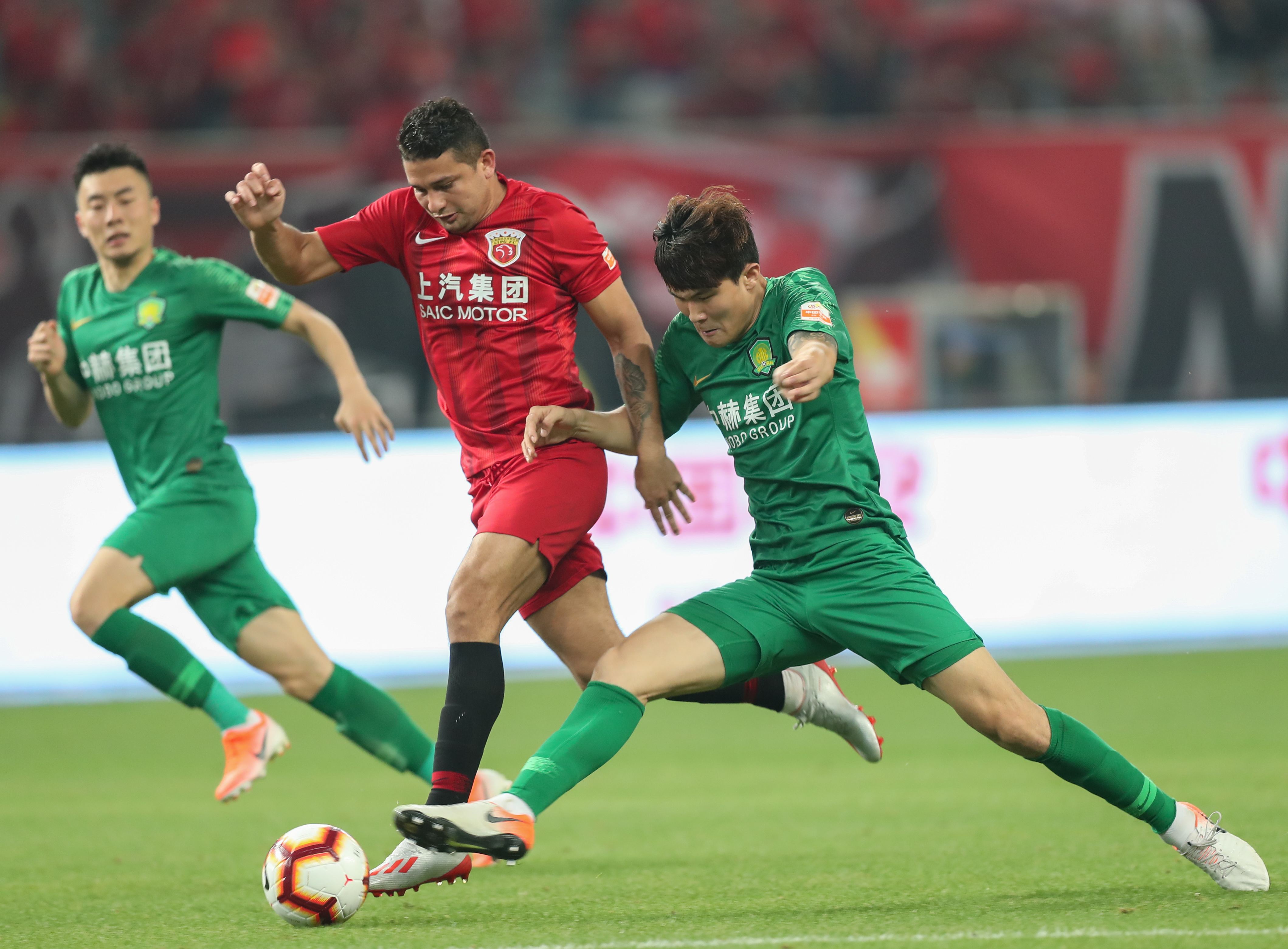 每体：德科在伦敦与多名经纪人会面，目的是了解市场动向（每体：德科赴伦敦约谈多位经纪人，旨在摸清转会市场风向）