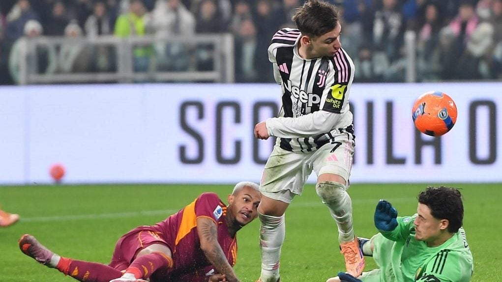 欧冠精彩进球回顾：梅西助攻亮点,（欧冠经典进球盘点：梅西助攻成焦点）