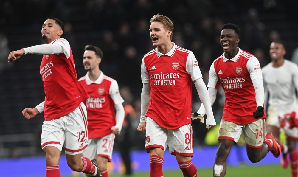 6次扑救客场零封尤文，都灵门将帕莱亚里当选德比全场最佳（客场6次神扑零封尤文，都灵门将帕莱亚里荣膺德比最佳）