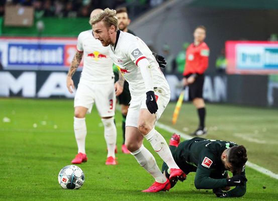 国米vs威尼斯：小图拉姆搭档皮奥；迪乌夫、苏契奇首发（国际米兰迎战威尼斯：小图拉姆联手皮奥，迪乌夫和苏契奇首发）