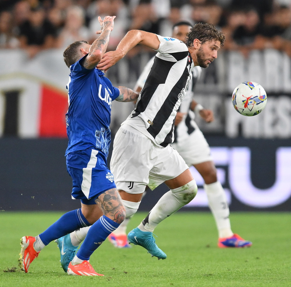 德转列西甲最贵阵容：总身价12.8亿，中前场均身价过亿（德转公布西甲最贵阵容：总值12.8亿，中前场人均破亿）