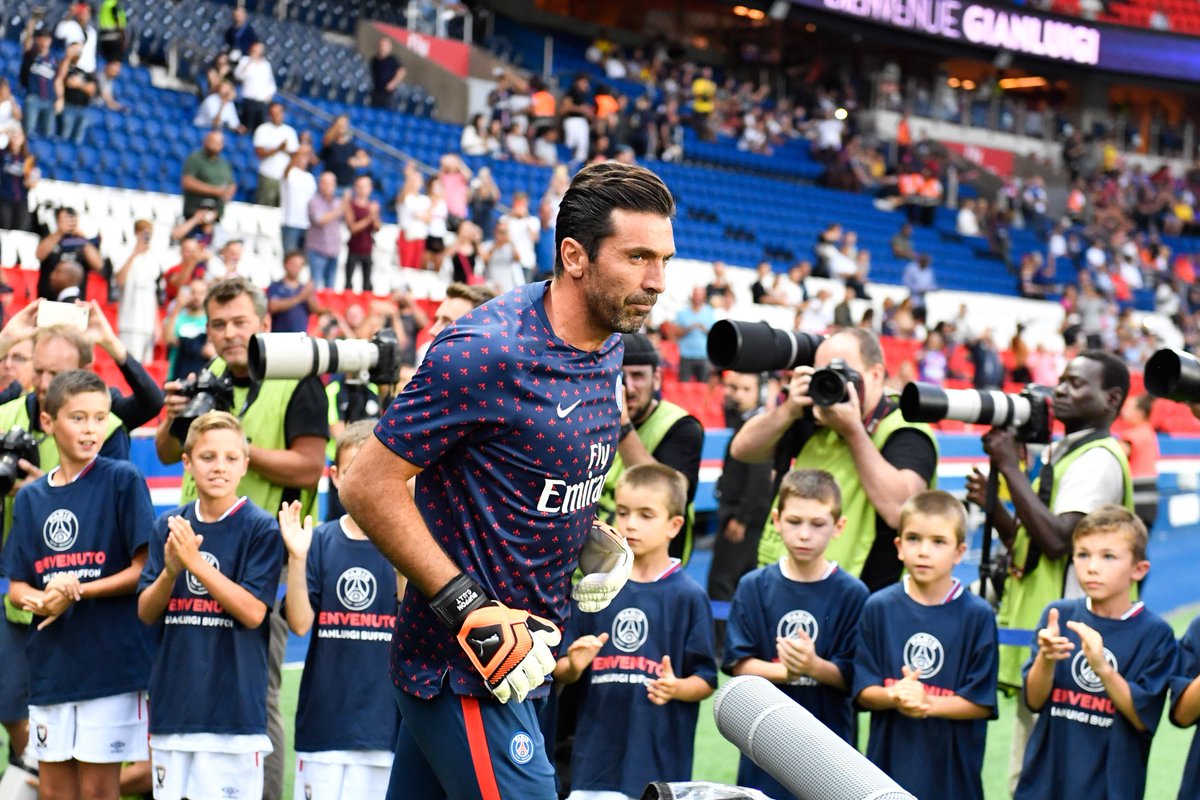 观战台：阿森纳大战切尔西 曼城巴萨利物浦盼止颓势（焦点前瞻：阿森纳硬碰切尔西 曼城、巴萨、利物浦力求止颓）