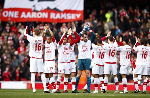 中超比赛精彩回放：上海海港绝杀山东,（中超焦点回放：上海海港压哨绝杀山东）