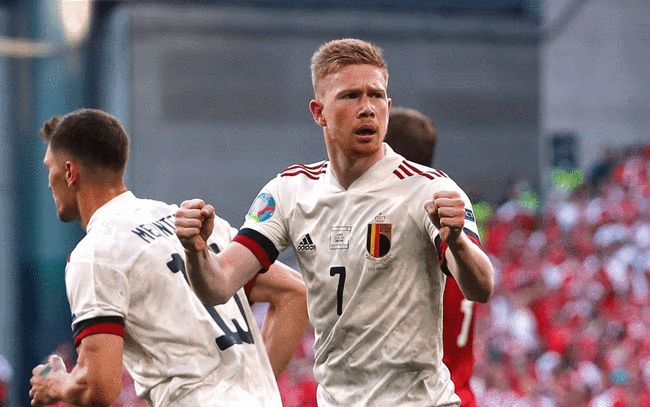 剑南春｜巴萨5-3贝蒂斯迎西甲6连胜，费兰戴帽，亚马尔点射（剑南春｜巴萨5-3击败贝蒂斯豪取西甲六连胜，费兰帽子戏法，亚马尔点射命中）