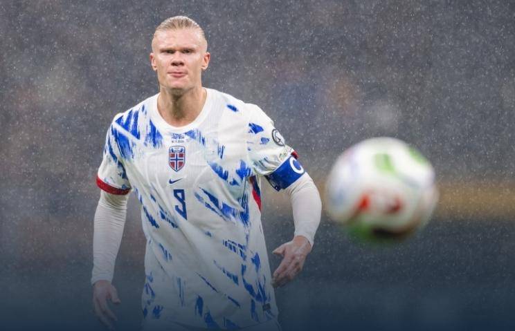 记者：迪巴拉已与罗马初步谈续约，短期内不会考虑回阿根廷（记者称迪巴拉已与罗马开启续约初谈，近期无意回归阿根廷）