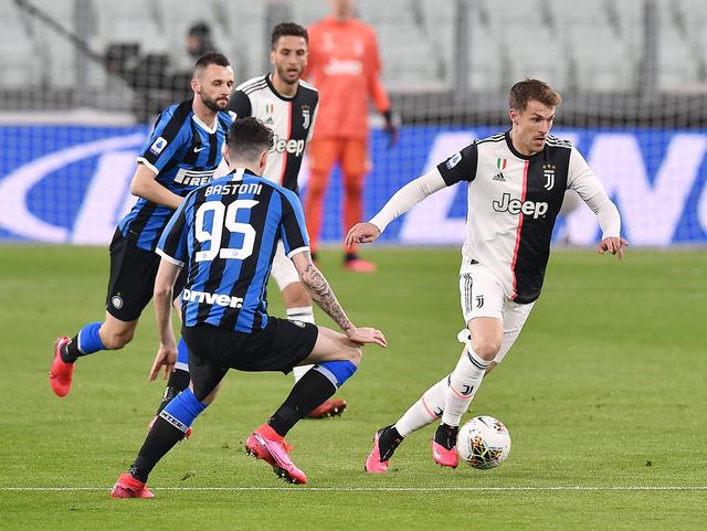 遇到苦主，斯洛特近8次对阵埃因霍温只赢下1场（斯洛特近8战埃因霍温仅取1胜，苦主属性明显）