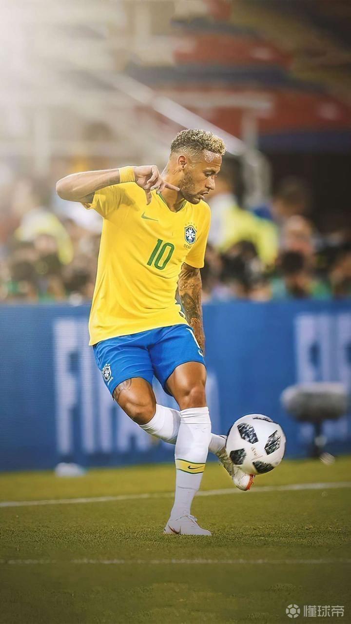 皇马将向国际足联控告因‘内格雷拉事件’所造成的裁判损害（皇马拟就内格雷拉案造成的裁判损害向国际足联提出申诉）